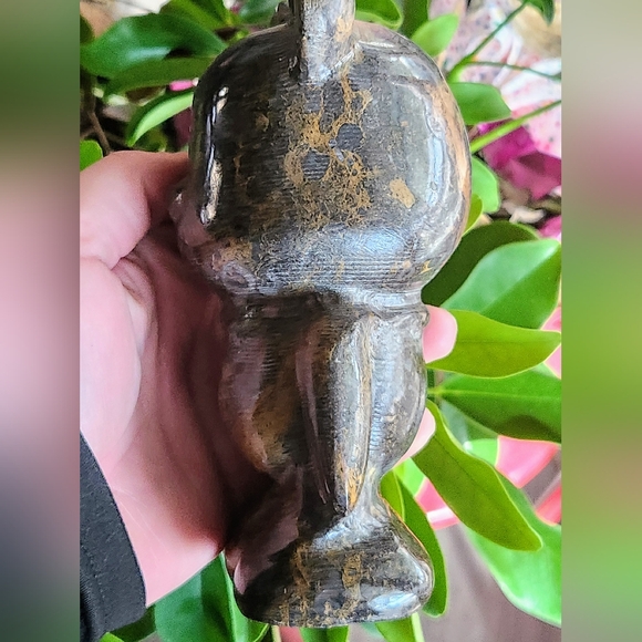 Huge Brown Jasper Brickbear Crystal Carving - Picture 4 of 9